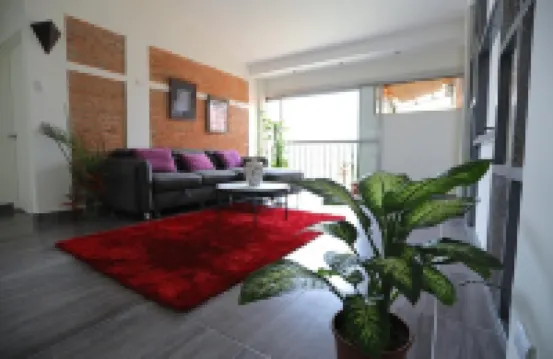 Special Discount!! The Artist Condo in Barrio Dent Hotels in San Pedro