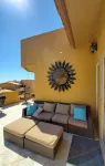 2-Story Premium PENTHOUSE Sandy Beach-Front Condo