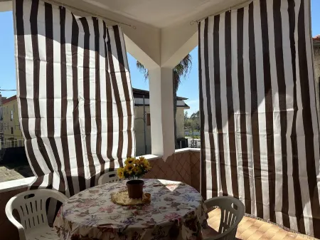 Open House, feeling at home