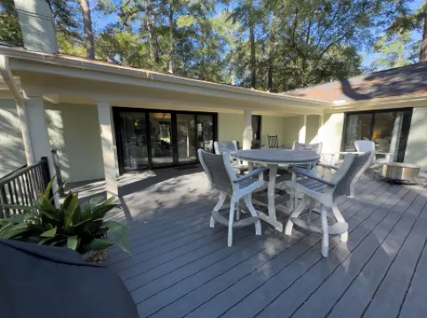 Ivy Kirk Cottage in the Village of Pinehurst