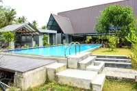 Steps Garden Resort Hotels in Miriswatte