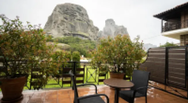 Dellas Boutique Hotel