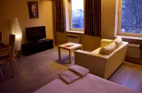 Ambassador Suites Antwerp -  Ferienwohnungen