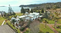 Seahorse Inn Hotel & Villas