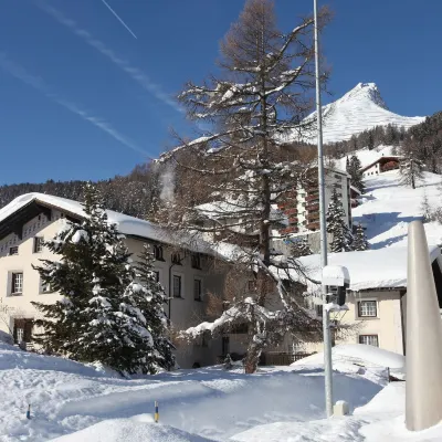 Hotel Parsenn Hoteles cerca de Estación de tren Davos Dorf