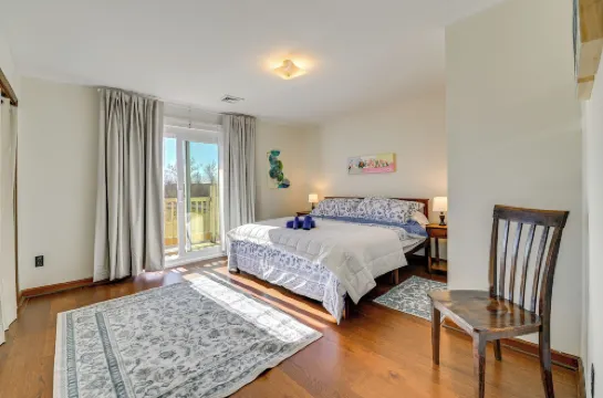 Quiet Catskill Getaway w/ Fire Pit - Near Hiking!