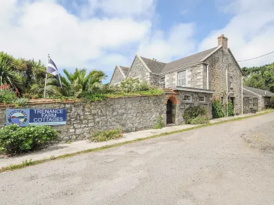Forge Cottage Отели рядом с достопримечательностью «Mullion Island»