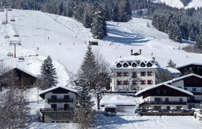 Aparthotel Ansitz Felsenheim