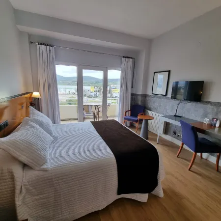 Hotel Azar