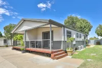 BIG4 Mildura Getaway Holiday Park - parking