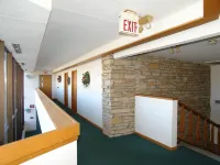 Forty Winks Inn LLC - Parkplatz