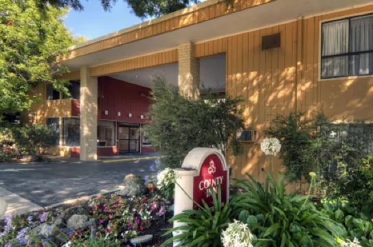 Days Inn by Wyndham Mountain View