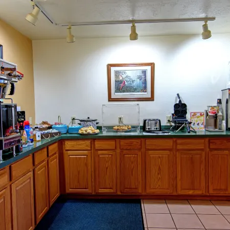 The Gunnison Inn at Dos Rios Golf Course