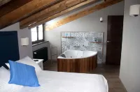 Casa Pacho Apartamentos Rurales Hotel a Comarca Vaqueira
