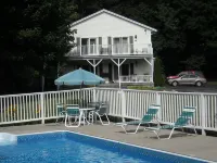 Cromwell Harbor Motel - Swimmingpools