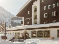 Hotel Arlberg Lech Hotels in Lech