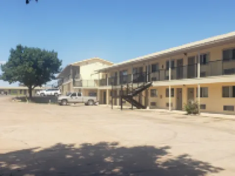 Gold Key Inn Hotels in Brady