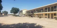 Gold Key Inn Hotels in Brady