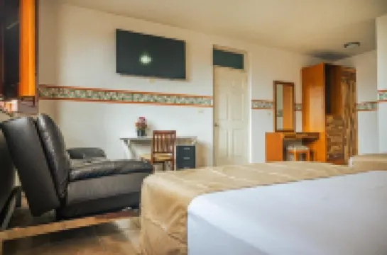 蒙特西略科阿特佩克酒店