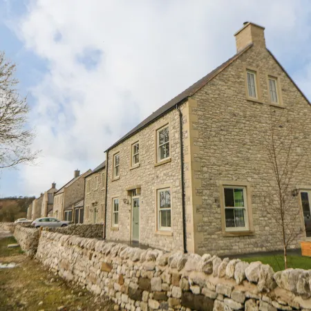 Dove Meadows House