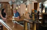 Silver Birches Resort - bar