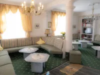 Hotel Garni Hubertus-Nostalgie & Charme Hotels in Fulpmes
