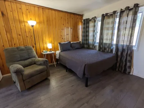 Deerview Lodge & Cabins - Princeton BC Hotels in Princeton