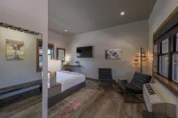 Golden Stone Inn Hotels in 