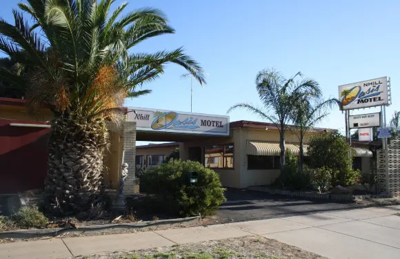尼爾綠洲汽車旅館