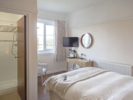 Elmdon Lodge Отели в г. Бирмингем