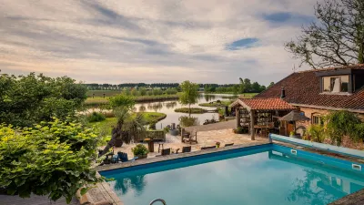 Guesthouse Ensenada Отели в г. 