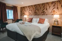 Harper's Steakhouse with Rooms, Southampton Swanwick Marina Hotels in Southampton