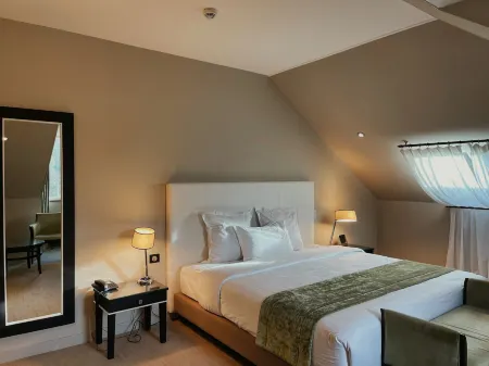 Amicitia Отели в г. Л'Иль-Адам