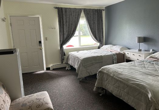 버드 크리크 모텔 외부