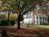 The Colonels B&B and Inn Hotels in Athens