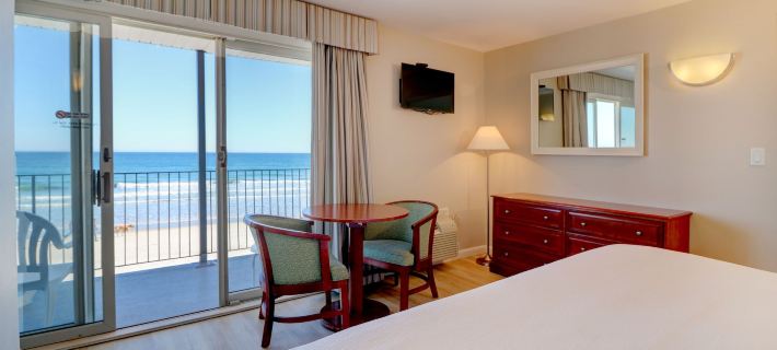 Atlantic Oceanfront Hotel, Wells Beach Hotels in Wells