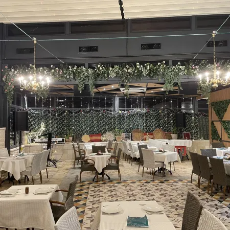Jerusalem Hotel Отели рядом с достопримечательностью «Садовая могила»