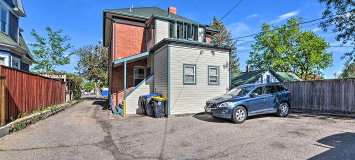 Fresh Downtown Longmont Apartment - Walk to Main! Ξενοδοχεία στην πόλη Longmont