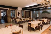 Resort Fazenda 3 Pinheiros - breakfast