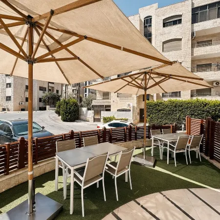 Celino Hotel
