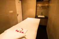 Le Poshe, Kodaikanal - spa