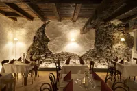 Rössl Bianco b&b&b Hotels in Tirolo