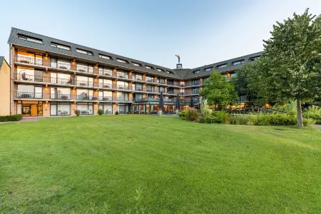 Van der Valk Hotel Berlin Brandenburg Отели в г. Махло