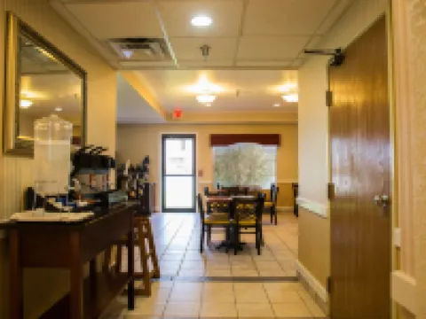 Best Western Celina Hotels in Celina