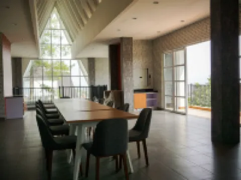 Are You and I Bed & Breakfast Hotels in Cimenyan