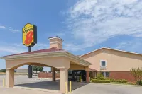 Super 8 by Wyndham Fort Worth Downtown South Hotels in Fort Worth