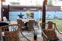 Pet-Friendly Clovis Home Yard, Pergola and Hot Tub - 3 tähden