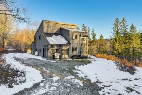 Near Skiing & Hiking: Quiet Home in West Wardsboro