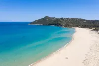 Cala Sinzias Resort - Beach