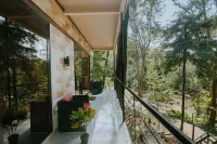 Mountain Top Park Hotel Hotels in Manuel Antonio